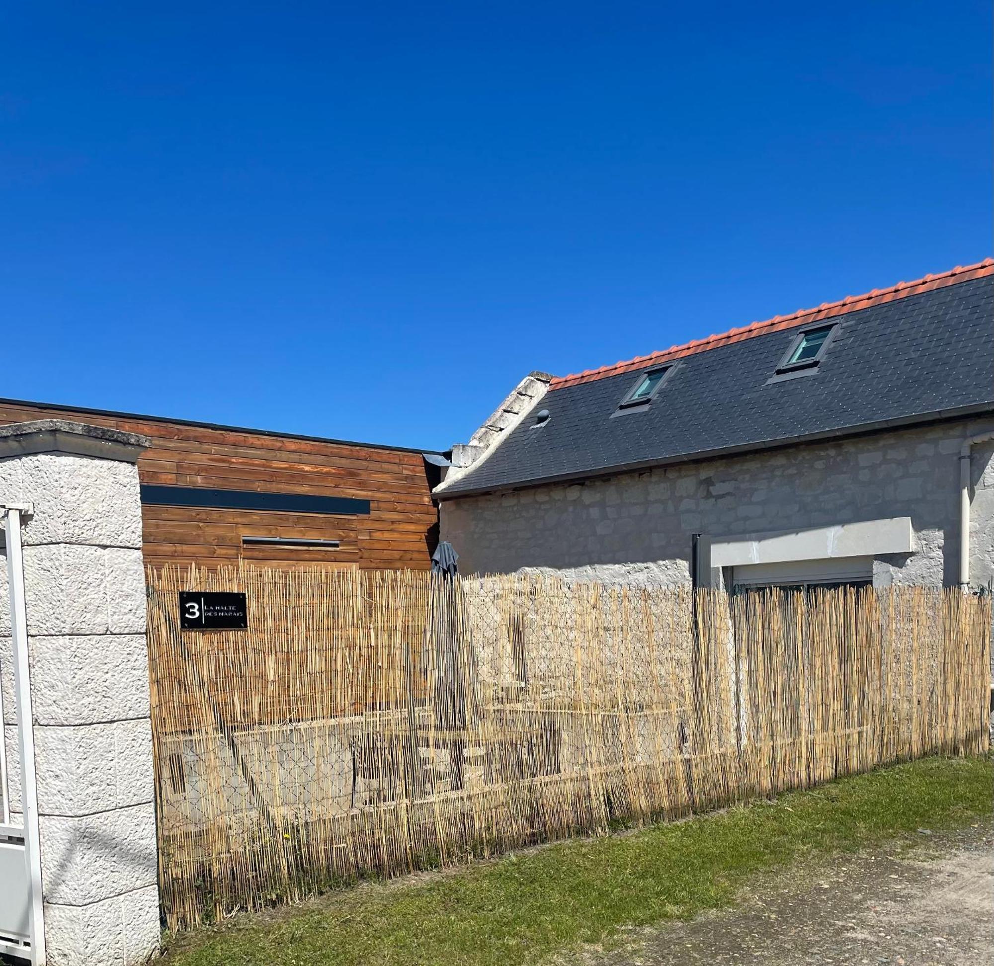 La Halte Des Marais Villa Huismes Exterior photo